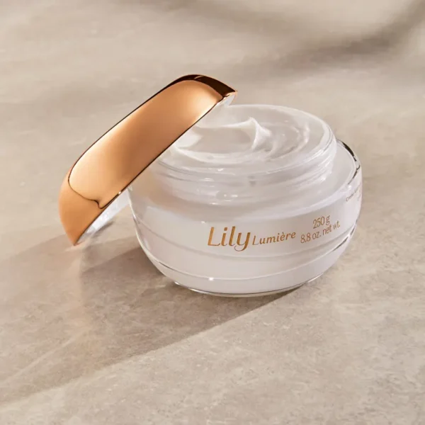 O Boticario Lily Lumiere Creme Hidratante Acetinado 250g - Imagem 2