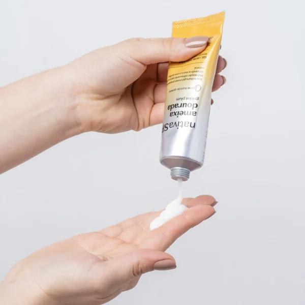 O Boticário - Nativa Spa Ameixa Dourada Creme para as mãos 75gr - Imagem 2