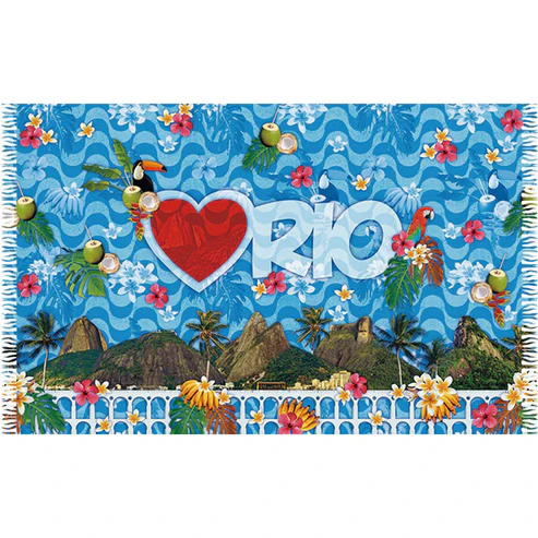 Canga de praia em viscose azul Bali Blue com estampa tropical do Rio de Janeiro apresentando o Pão de Açúcar, os Arcos da Lapa, tucano, arara, flores de hibisco, cocos e o logo central "I Love RIO" com coração vermelho.