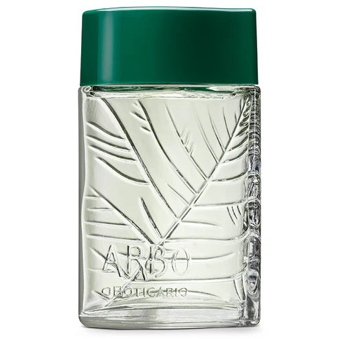 Frasco retangular de vidro translúcido com relevo de folhas e tampa verde escura do perfume masculino Arbo de 100ml.