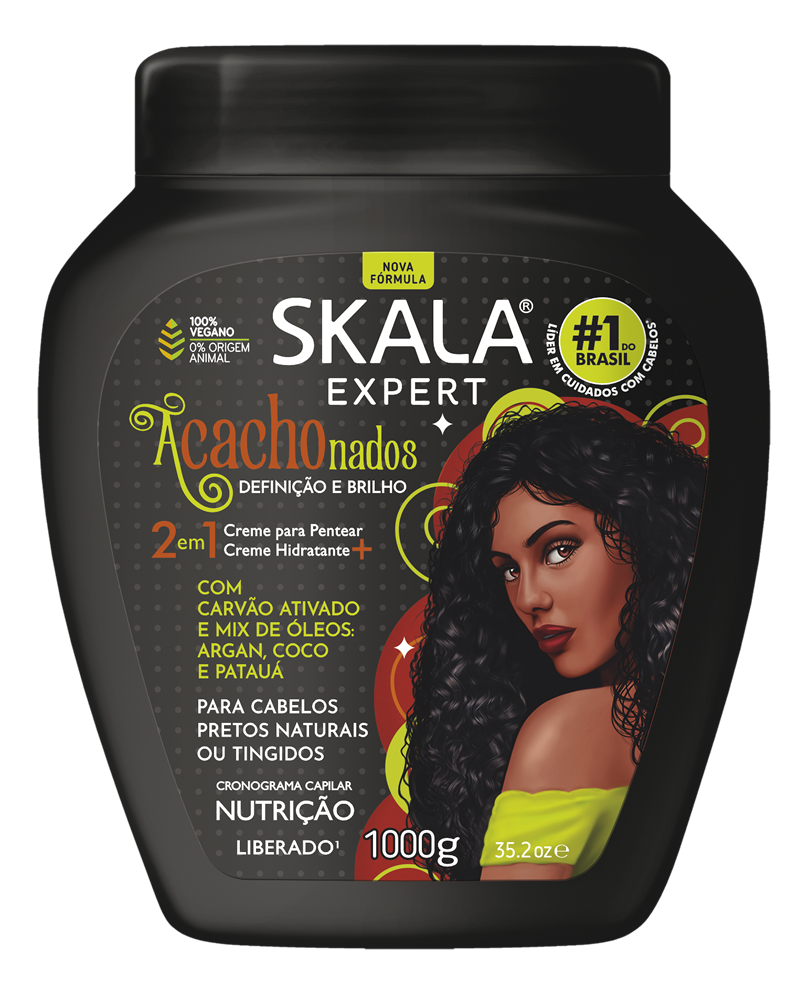 Pote plástico preto grande de 1000g do Creme de Tratamento 2 em 1 Skala Expert Acachonados para cabelos pretos naturais ou tingidos, com ilustração de mulher de cabelos cacheados.